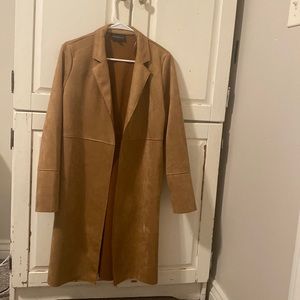 Beige collared coat suede